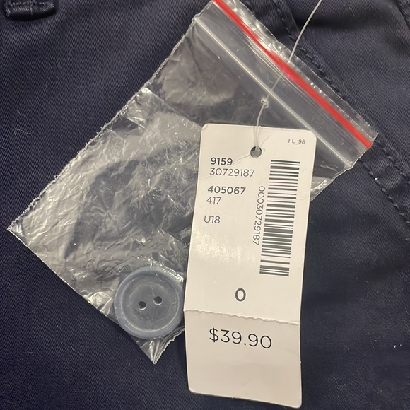 Reitmans chino dark blue short size: 0 - Picture 4 of 6